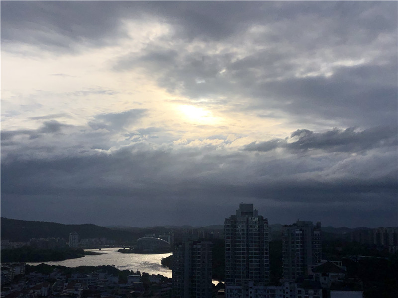 晨曦、破云見日、三江公園(圖3)